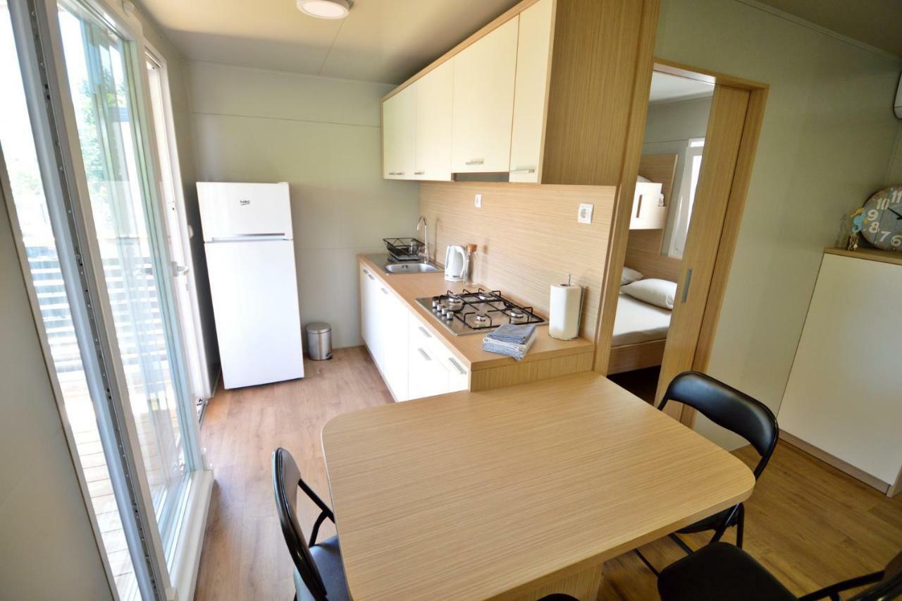 Mobile Home Cvita Betina  Luaran gambar